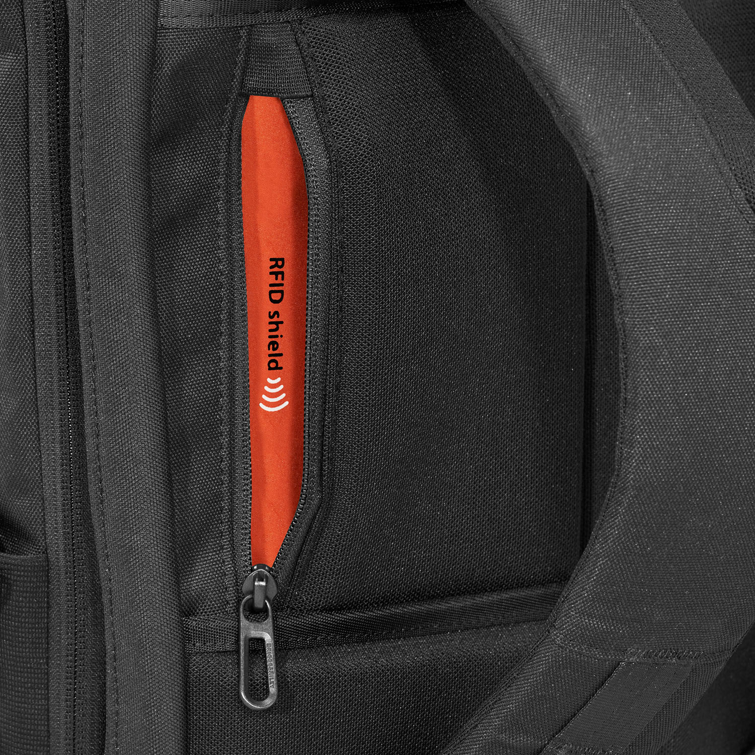 Briggs & Riley Delve Large Fold-Over Backpack Black Briggs & Riley Delve Large Fold-Over Backpack Black