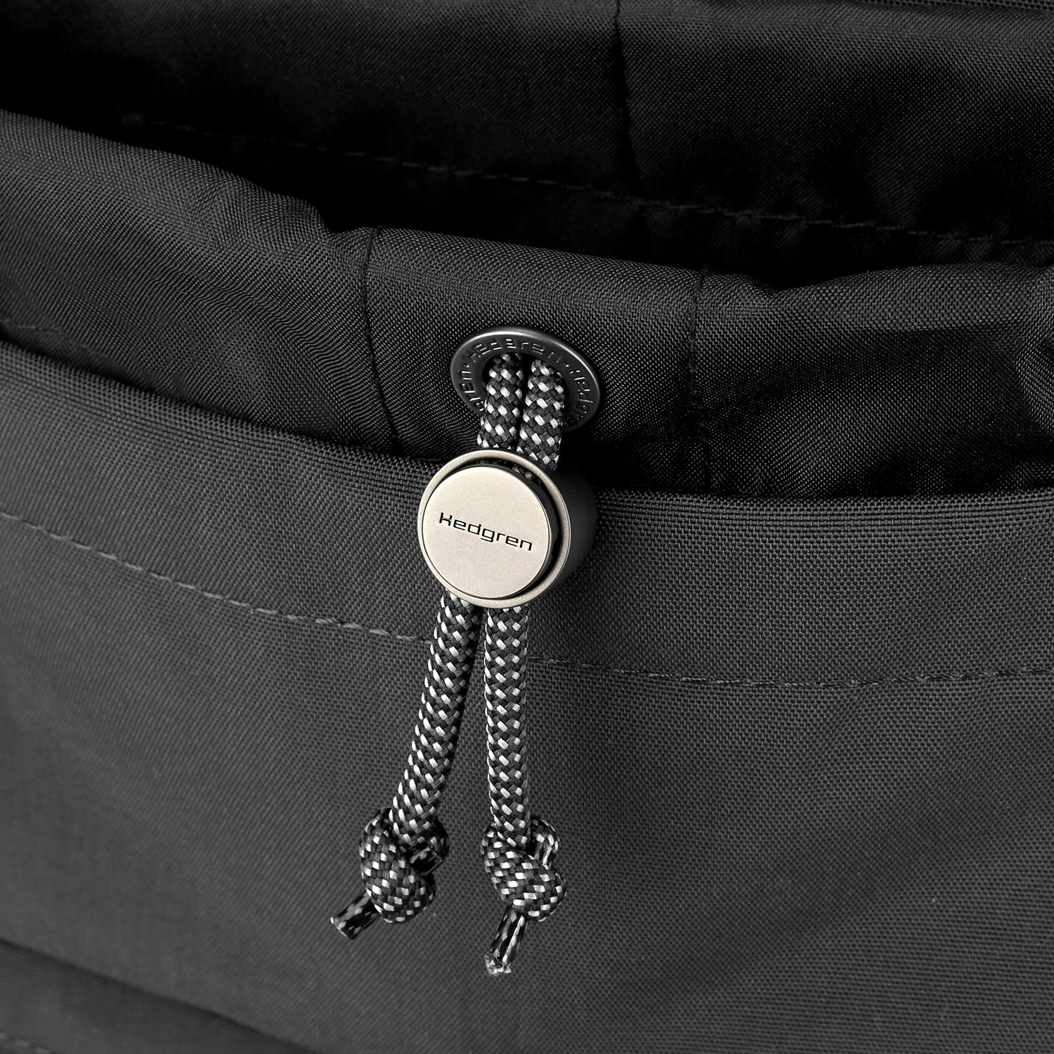 Hedgren Great American Heritage CANYON Square Backpack RFID 15,6" Black Storm