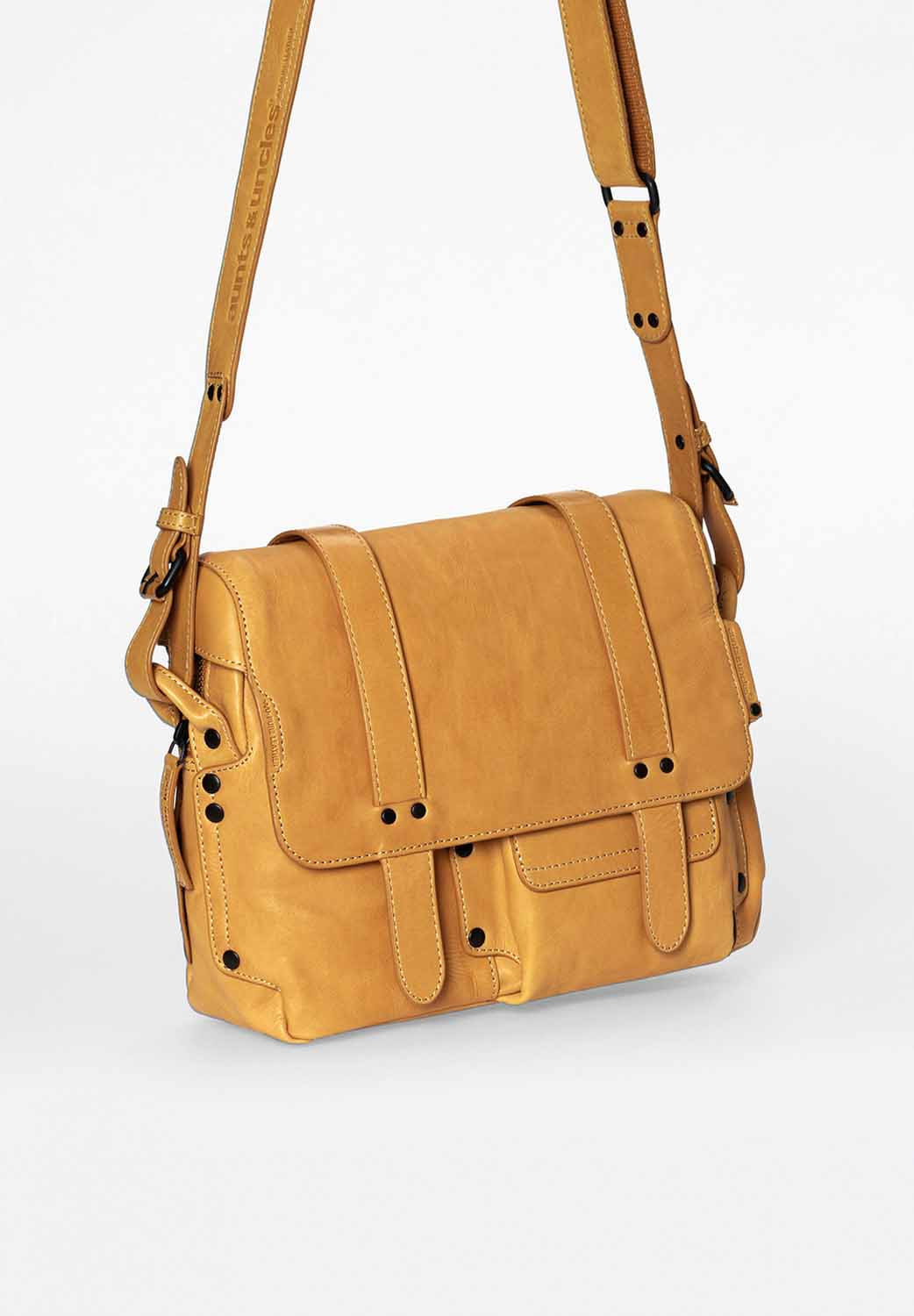 aunts & uncles Grandma's Luxury Club Miss Applepie Umhängetasche buckthorn