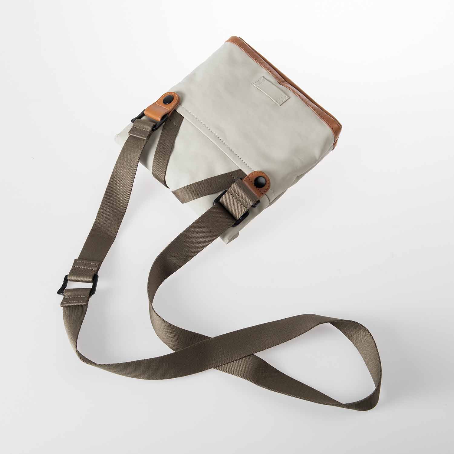 aunts & uncles Japan Tsu Multifunktional: Gürteltasche/Umhängetasche dust aunts & uncles Japan Tsu Multifunktional: Gürteltasche/Umhängetasche dust