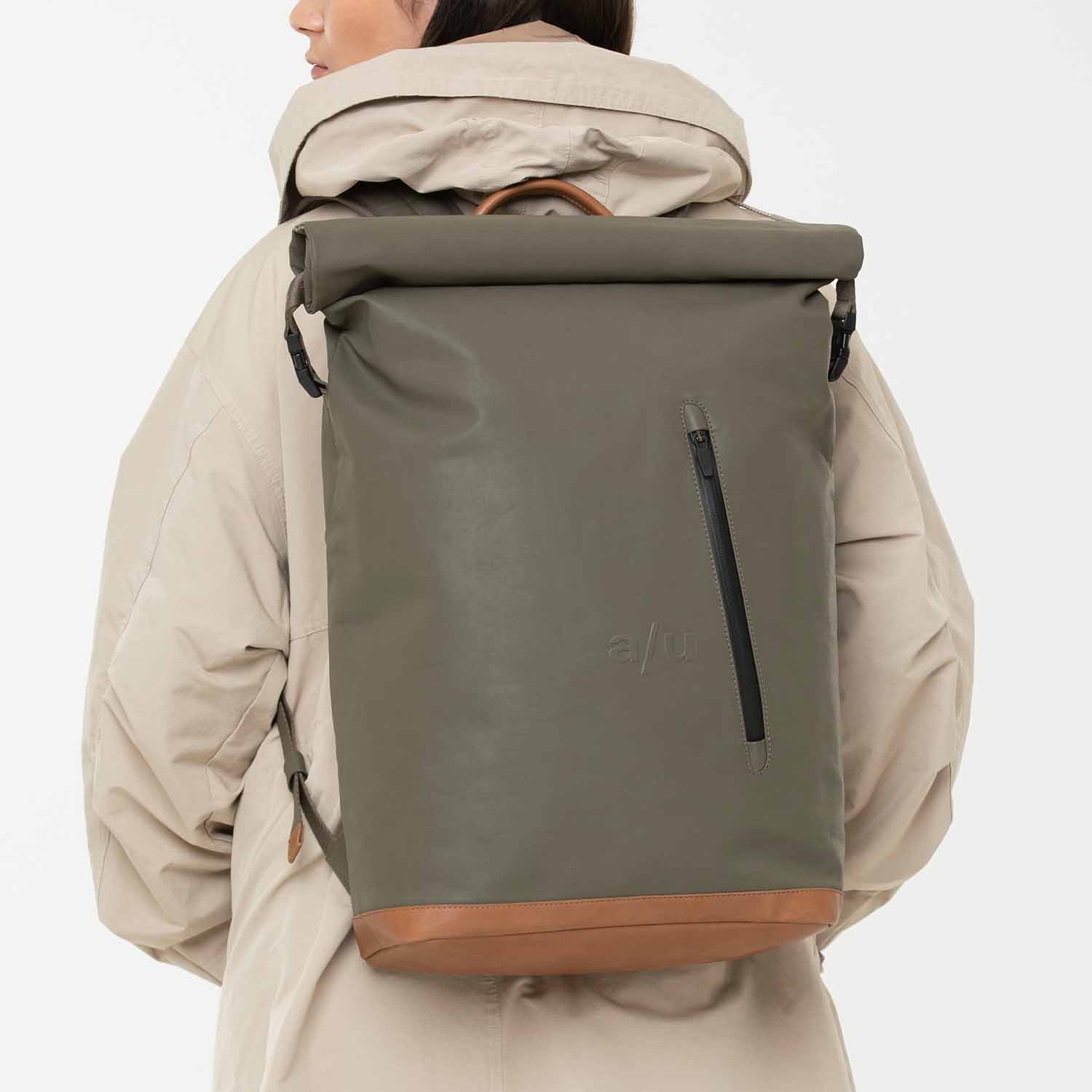 aunts & uncles Japan Matsuyama Rolltop Rucksack mit 16" Notebookfach fallen rock