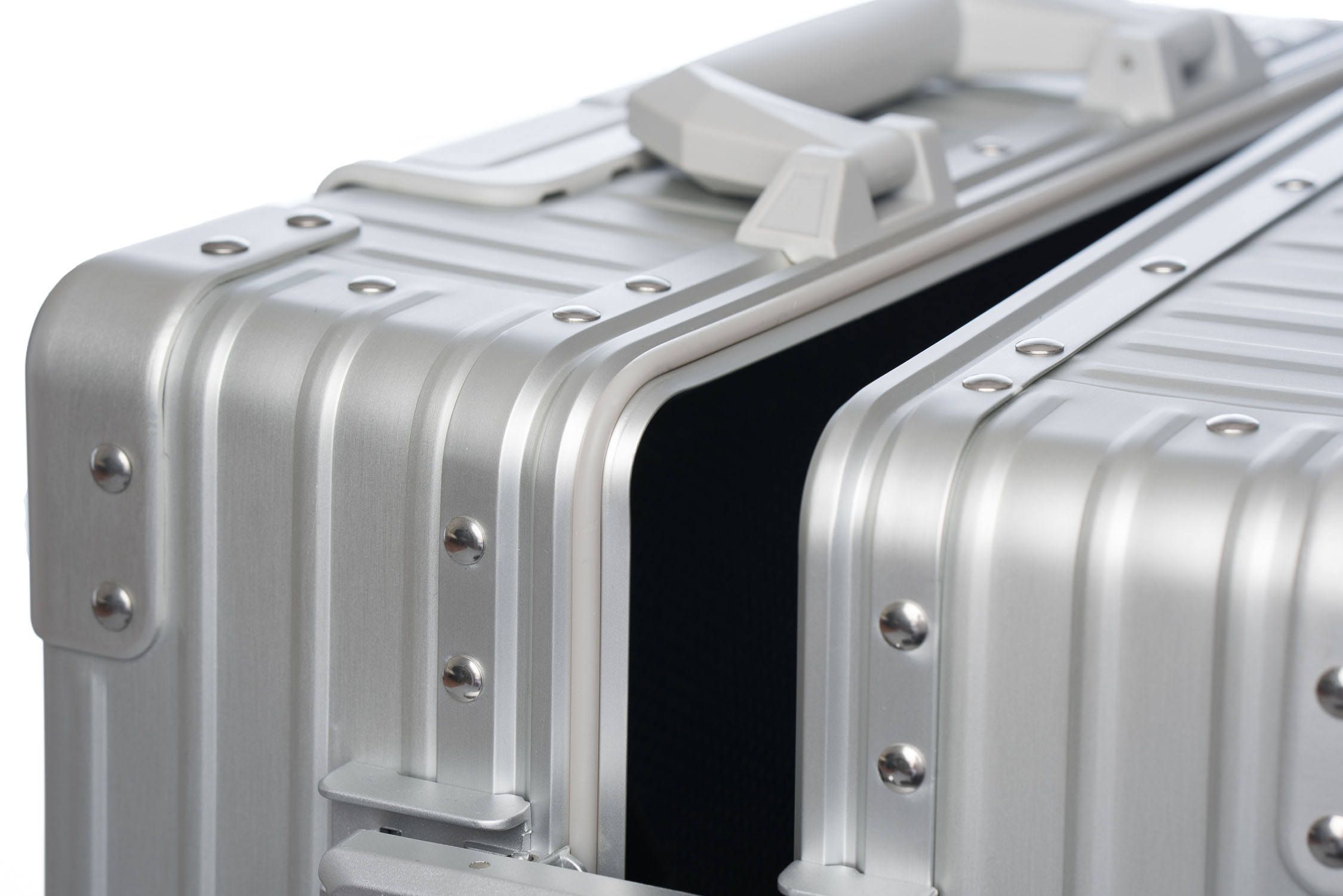 Aleon Traveler Suiter Koffer 26", mit Kleidersack Platin - Silber Aleon Traveler Suiter Koffer 26", mit Kleidersack Platin - Silber