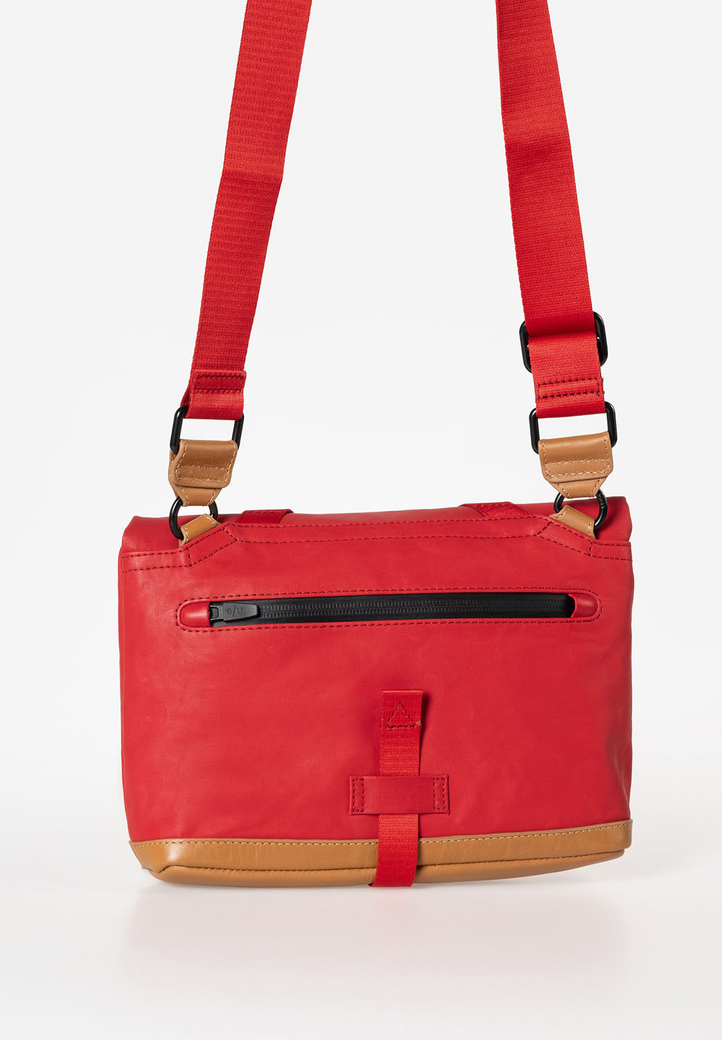 aunts & uncles Japan Yao Rolltop-Umhängetasche goji berry aunts & uncles Japan Yao Rolltop-Umhängetasche goji berry