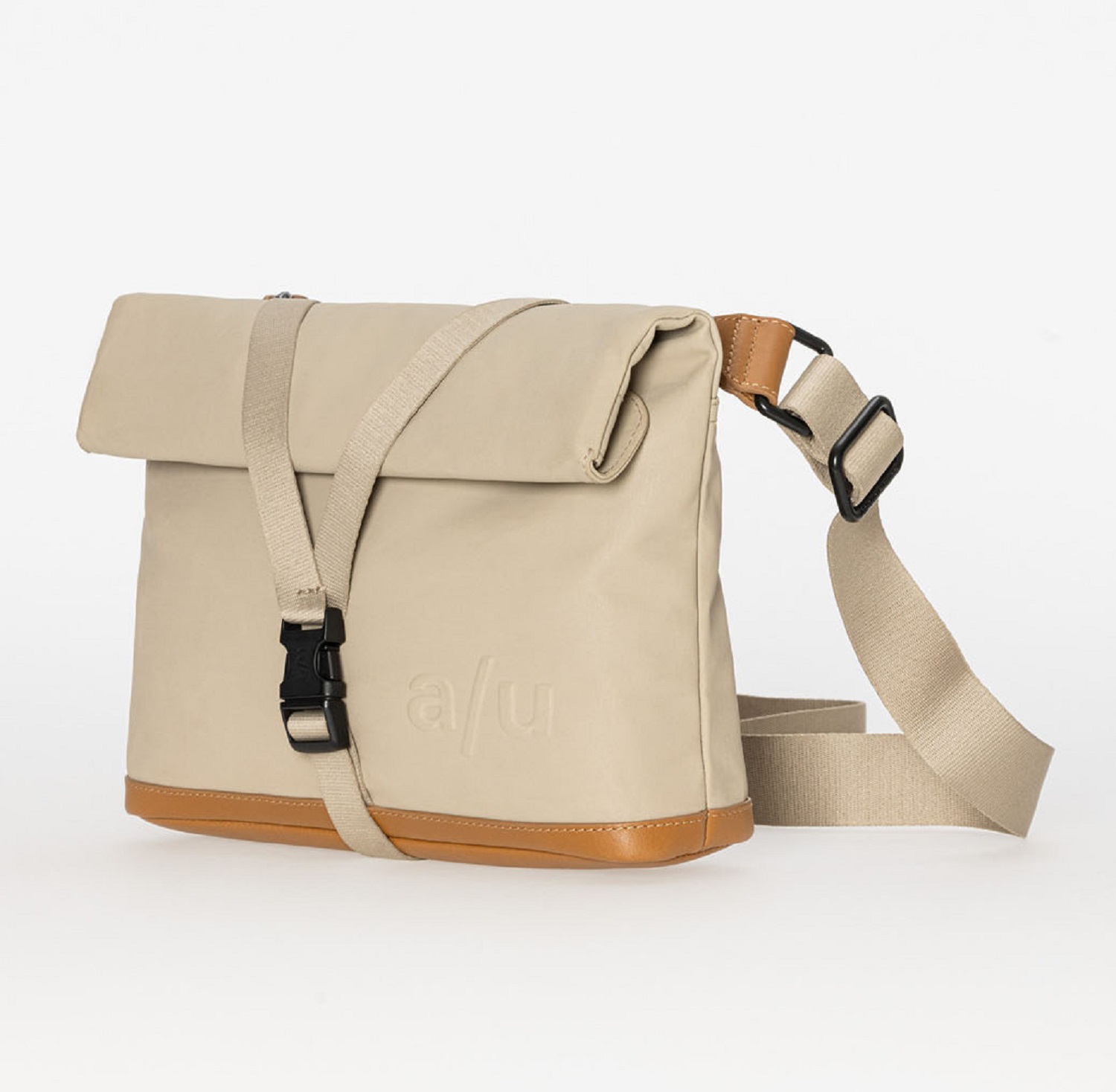 aunts & uncles Japan Yao Rolltop-Umhängetasche nomad