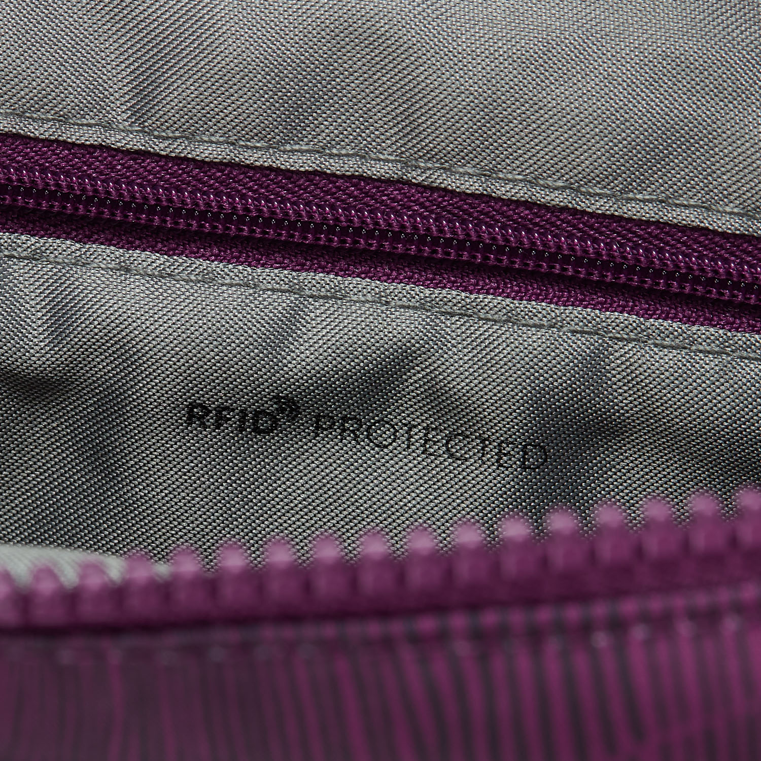 Hedgren Inner City EYE M Medium Umhängetasche RFID Aubergina Print