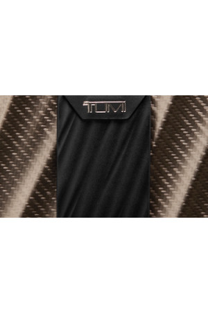 Tumi 19 Degree Aluminium International Handgepäckkoffer 56cm + GRATIS HOTELGUTSCHEIN Texture Gunmetal Tumi 19 Degree Aluminium International Handgepäckkoffer 56cm + GRATIS HOTELGUTSCHEIN Texture Gunmetal
