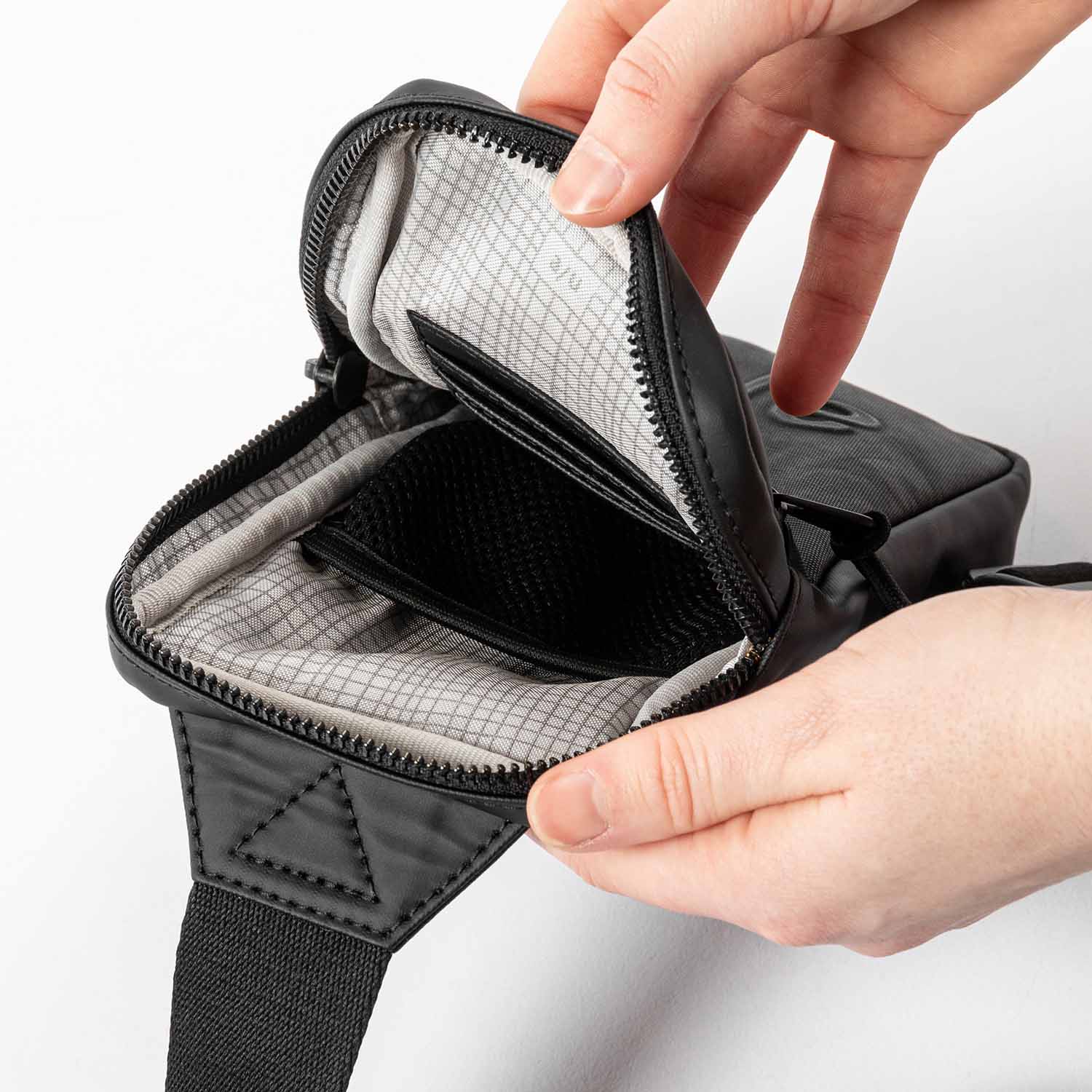 aunts & uncles Japan Nishi Iwako Crossbag / Phonebag anthracite black aunts & uncles Japan Nishi Iwako Crossbag / Phonebag anthracite black