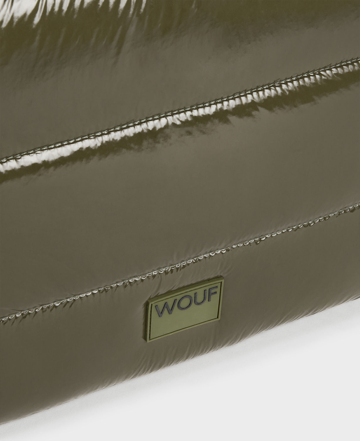 Wouf Quilted Collection Laptop Sleeve 13" & 14" Cypress Glossy Wouf Quilted Collection Laptop Sleeve 13" & 14" Cypress Glossy