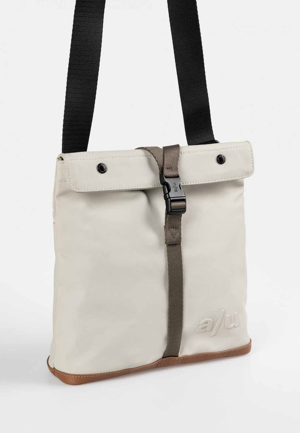 aunts & uncles Japan Yao Rolltop-Umhängetasche dust aunts & uncles Japan Yao Rolltop-Umhängetasche dust