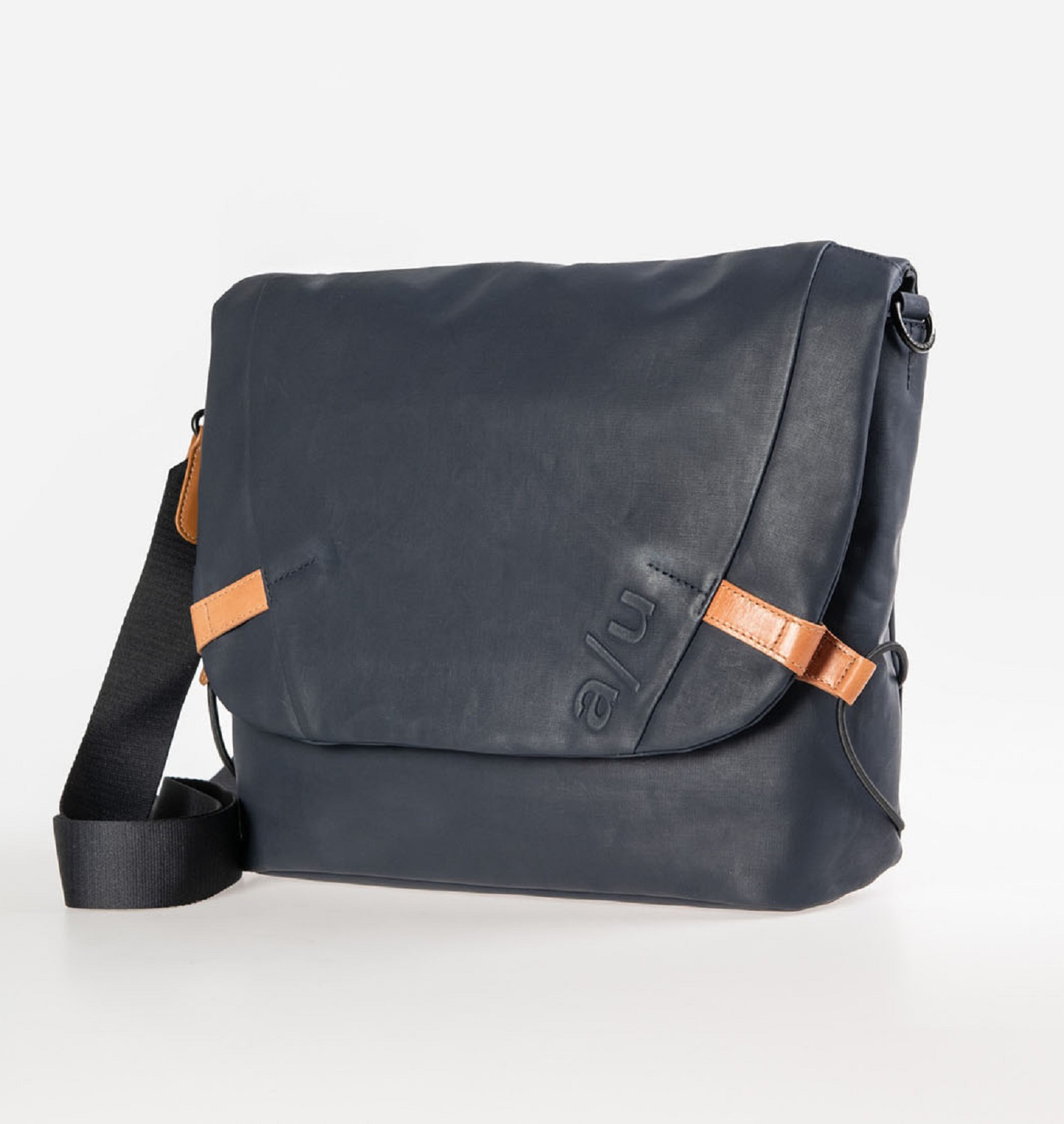 aunts & uncles Japan Matsumoto Messenger Bag night blue aunts & uncles Japan Matsumoto Messenger Bag night blue