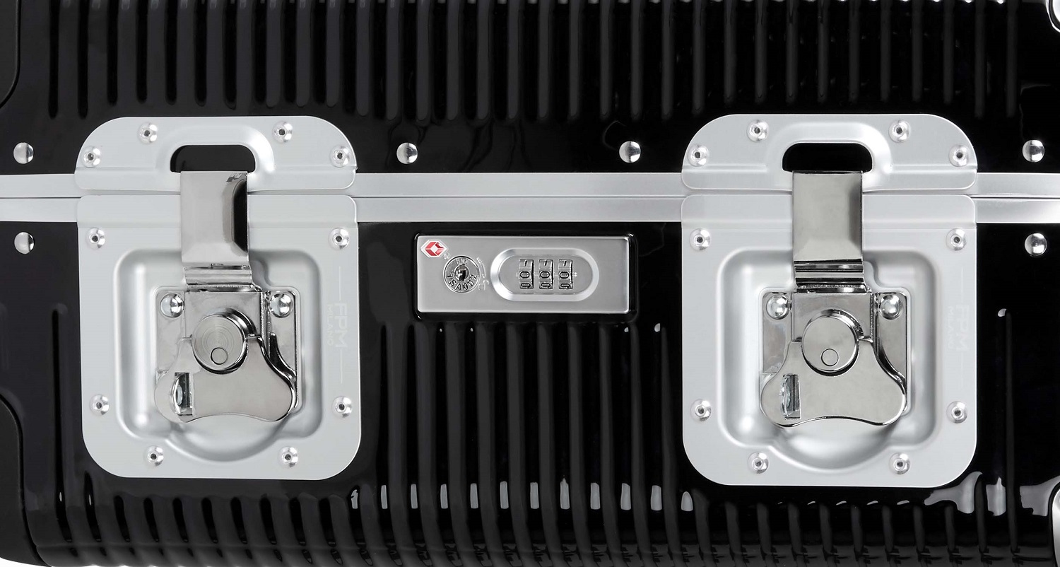 FPM Bank Light Trunk on Wheels M Licorice Black