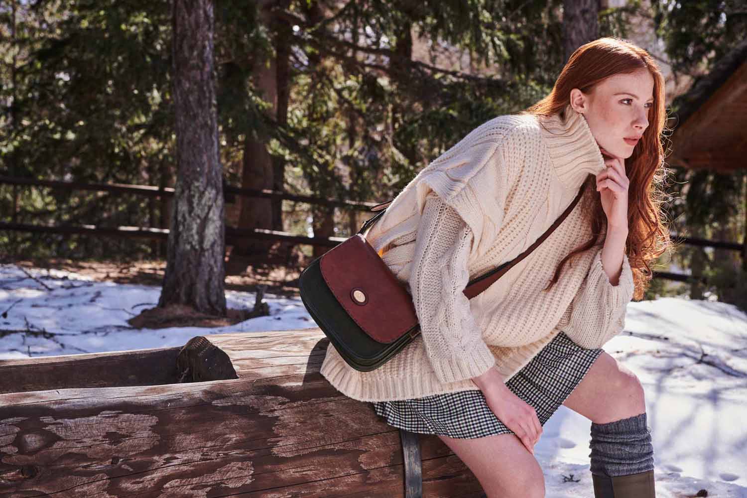 The Bridge Loden Capsule Schultertasche 0401025F Braun/Loden Grün/Gold The Bridge Loden Capsule Schultertasche 0401025F Braun/Loden Grün/Gold