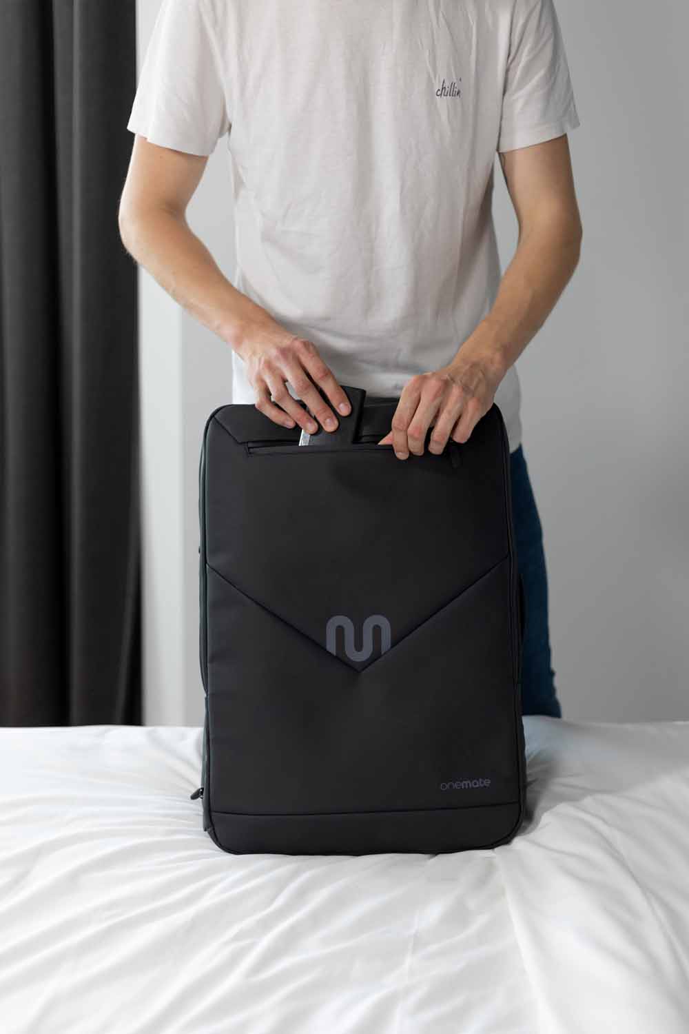 onemate Travel Backpack Ultimate Reisegepäckrucksack 40L Schwarz onemate Travel Backpack Ultimate Reisegepäckrucksack 40L Schwarz