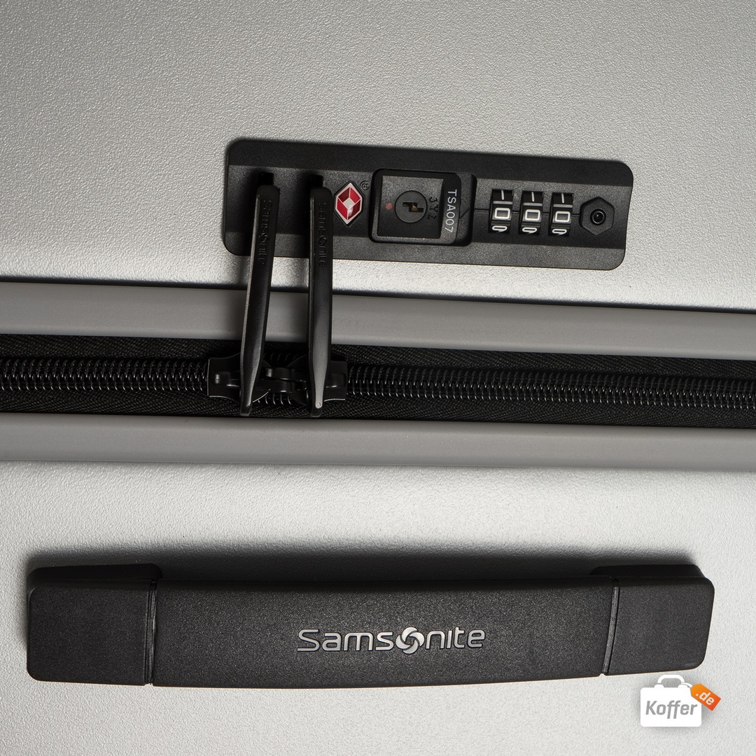 Samsonite Quadrix Spinner 68/25 Silver