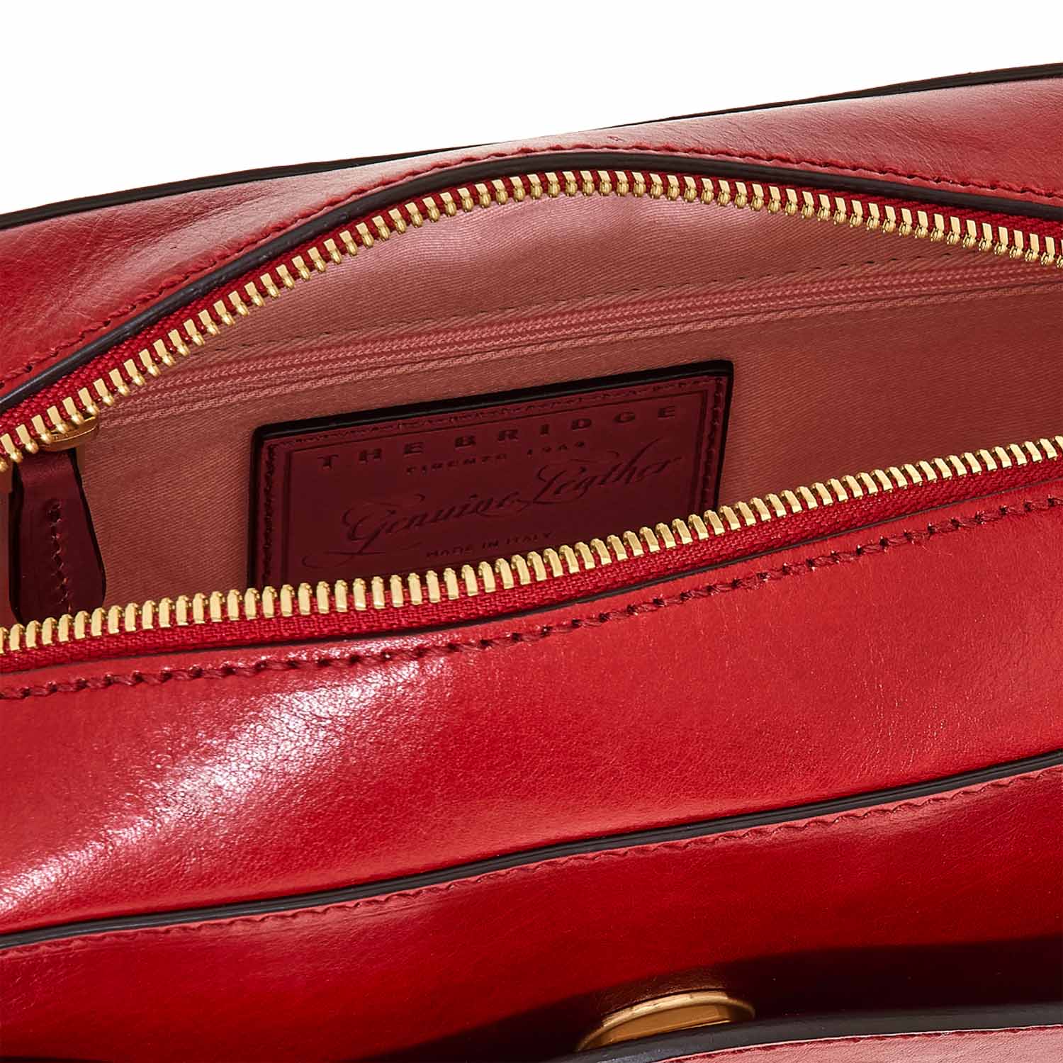The Bridge Barbara Kameratasche Ribes-Rot/Gold The Bridge Barbara Kameratasche Ribes-Rot/Gold