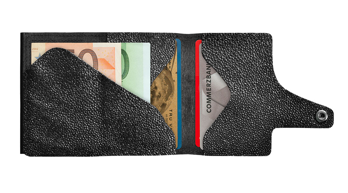 Tru Virtu Click & Slide Wallet *Special Edition* Iguana Glossy Black/Black Tru Virtu Click & Slide Wallet *Special Edition* Iguana Glossy Black/Black