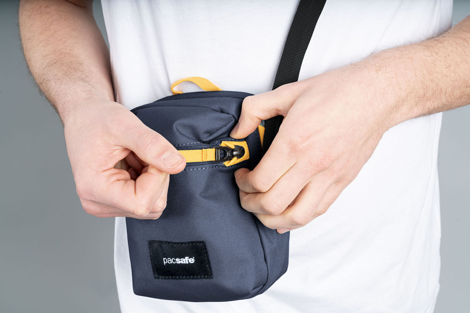 pacsafe GO Anti-Theft Micro Crossbody Coastal Blue pacsafe GO Anti-Theft Micro Crossbody Coastal Blue