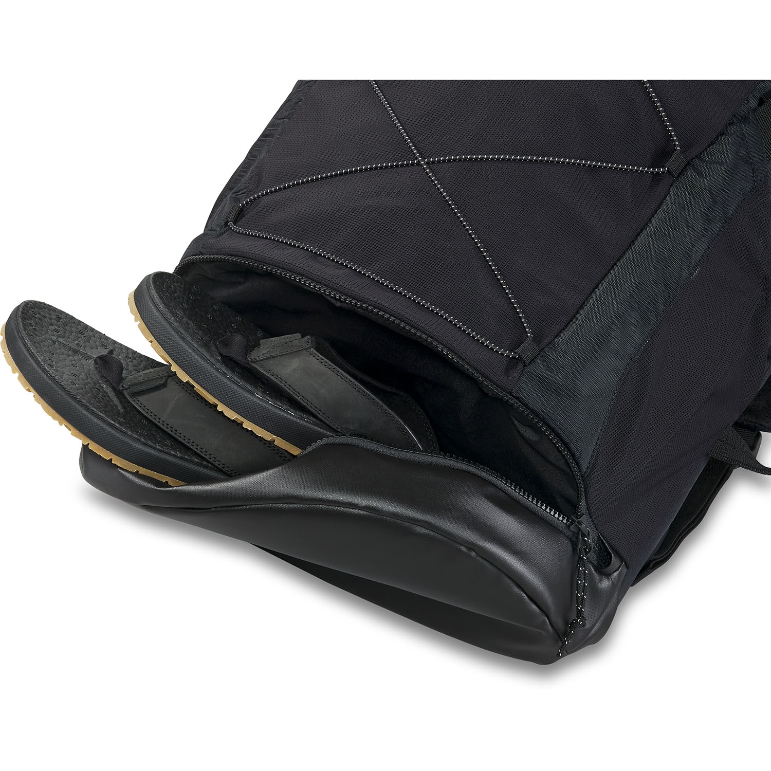 Dakine Mission Surf DLX Wet/Dry Pack 40L Rucksack Black