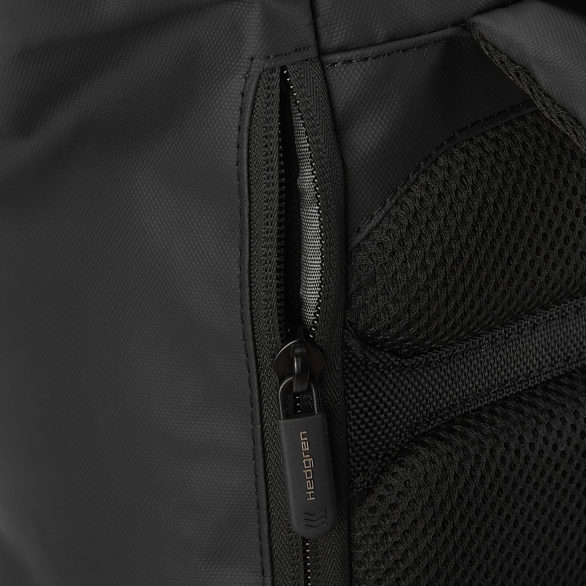 Hedgren LINE Rollup Rucksack 15", RFID geschützt Black Hedgren LINE Rollup Rucksack 15", RFID geschützt Black