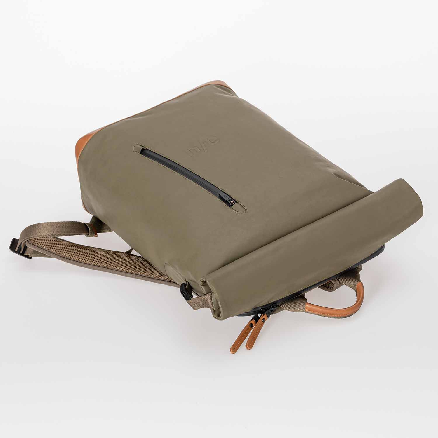 aunts & uncles Japan Matsuyama Rolltop Rucksack mit 16" Notebookfach fallen rock aunts & uncles Japan Matsuyama Rolltop Rucksack mit 16" Notebookfach fallen rock