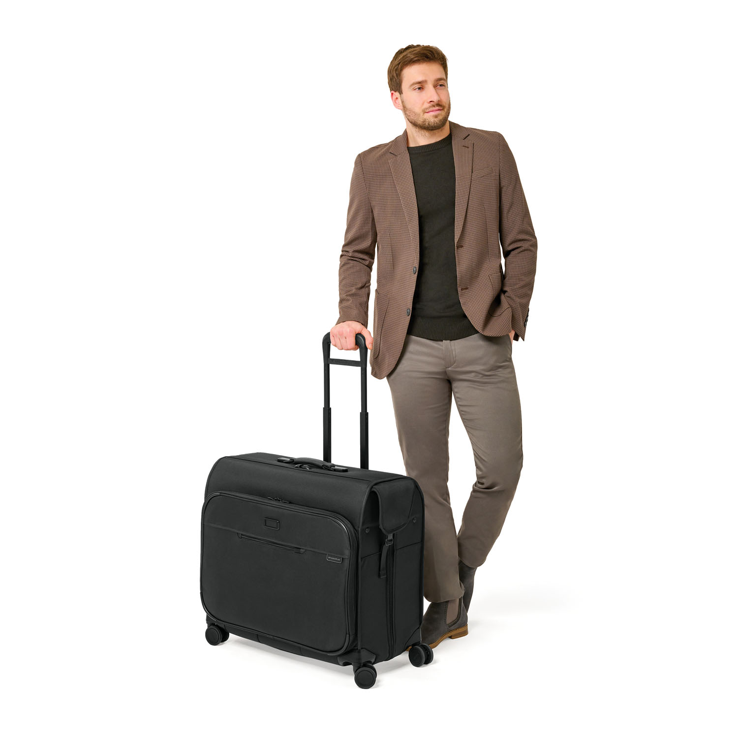 Briggs & Riley Baseline Deluxe Wardrobe Spinner Black