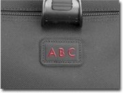 Individualisieren Sie Tumi Alpha Bravo London Leder-Rucksack mit gerolltem Überschlag mit einem persönlichen Monogramm