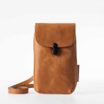 aunts & uncles Grandma's Luxury Club Mrs. Lemon Twist Phonebag caramel jetzt online kaufen