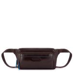 Piquadro Blue Square Revamp Gürteltasche mit Fronttasche Mahagoni jetzt online kaufen