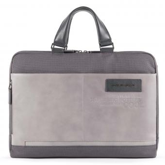 Piquadro Ade Laptoptasche 15,6" aus recyceltem Stoff, mit iPad®-Fach grau