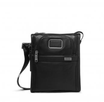 Tumi Alpha 3 Kleine Umhängetasche aus Leder + GRATIS HOTELGUTSCHEIN Black