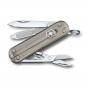 Victorinox Classic SD 7 Funktionen, kleines Taschenmesser Mystical Morning