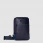 Piquadro Blue Square Revamp Umhängetasche mit iPad®mini-Fach Nachtblau