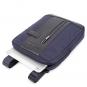 Piquadro Brief 2 Umhängetasche aus rezykliertem Stoff mit iPad®-Fach und Tasche für AirPods® Blau